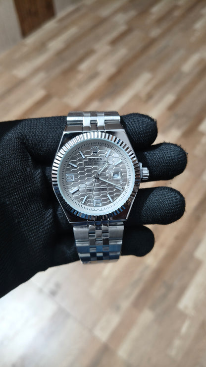 Rolex Oyster Perpetual Land-Dweller Gold | White Honeycomb Dial Edition