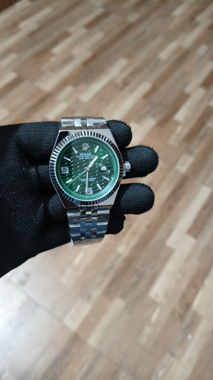 Rolex Oyster Perpetual Land-Dweller Gold | White Honeycomb Dial Edition